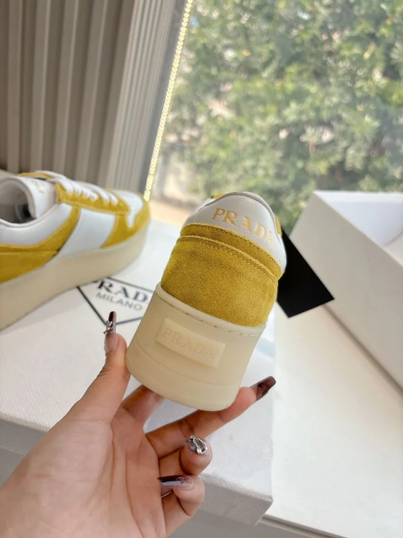 Prada Low Shoes Breathable 34749