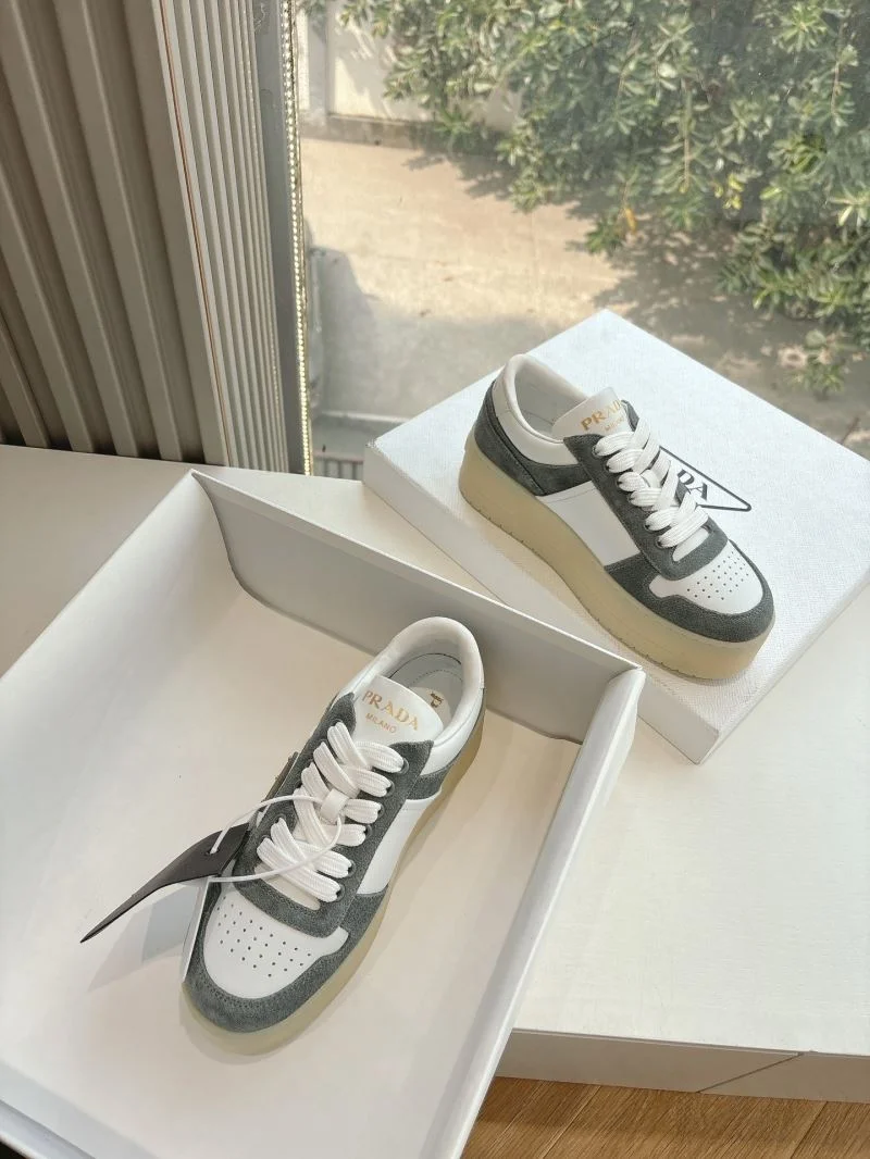 Prada Low Shoes Chic 34739