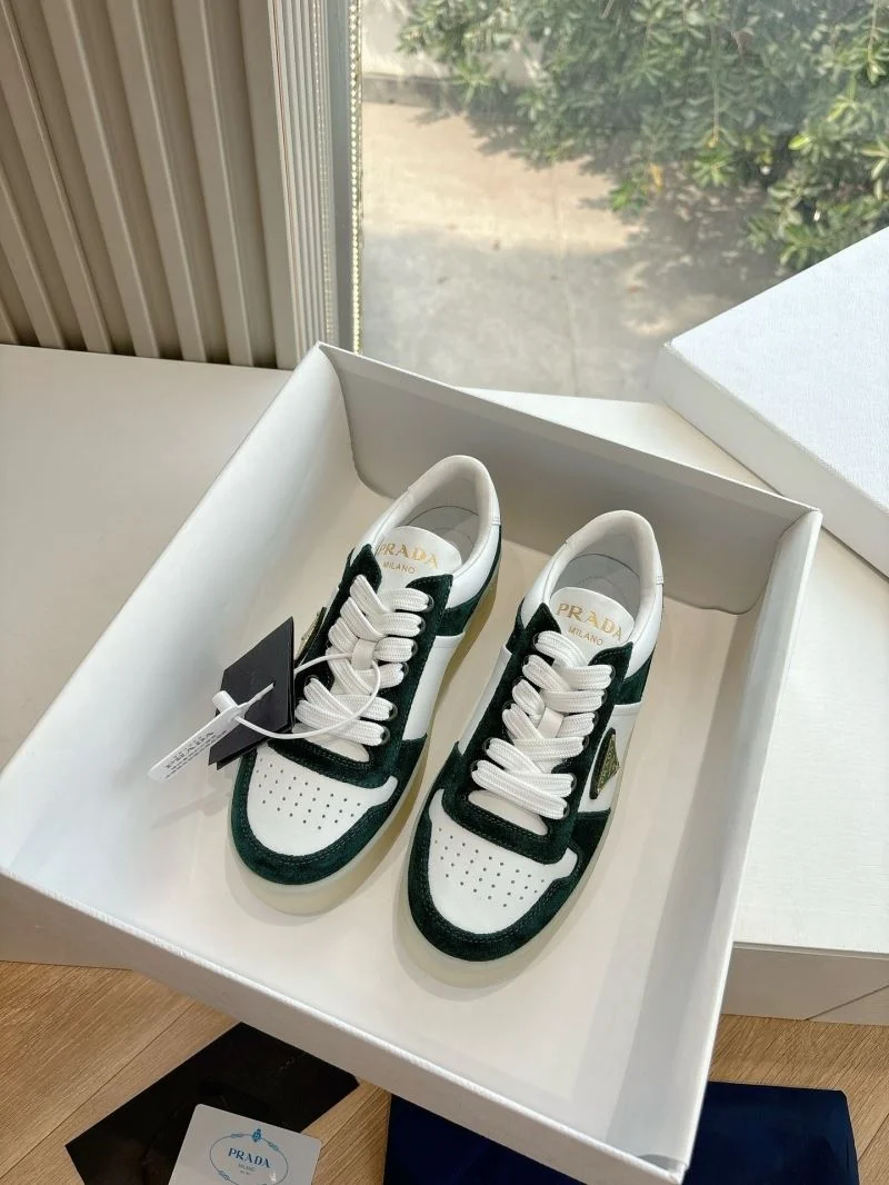 FashionForward Prada Low Shoes 34760