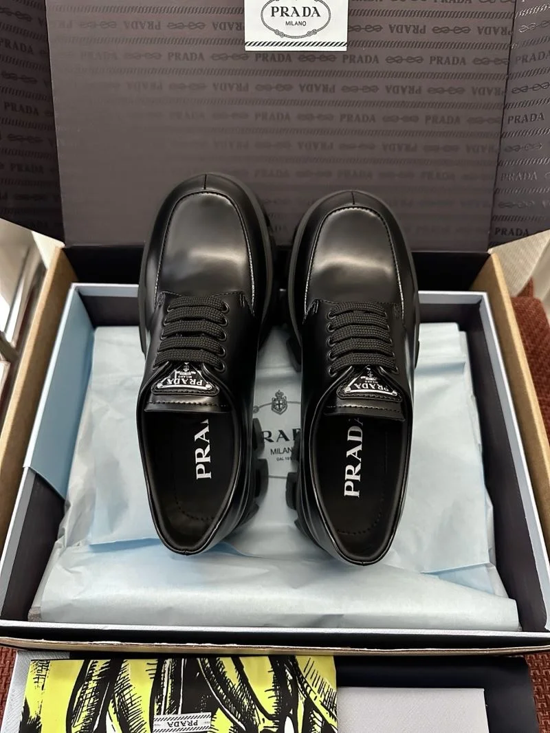 Sustainable Prada Low Shoes 34746