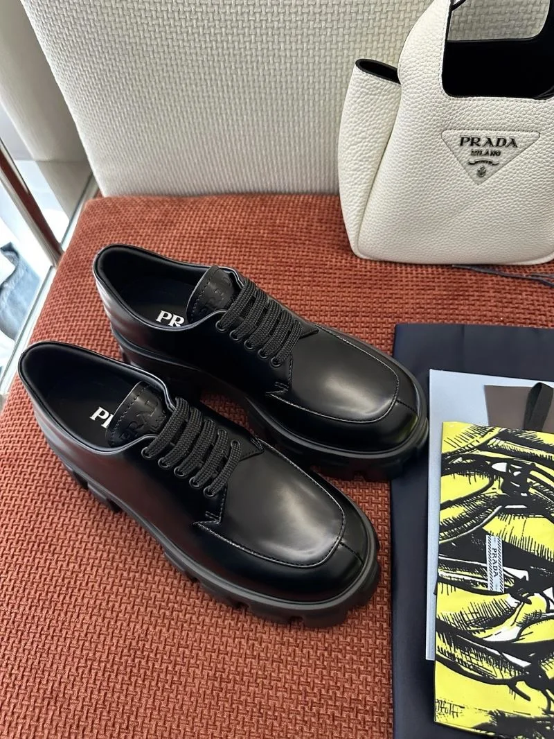Prada Low Shoes RelaxedFit 34737