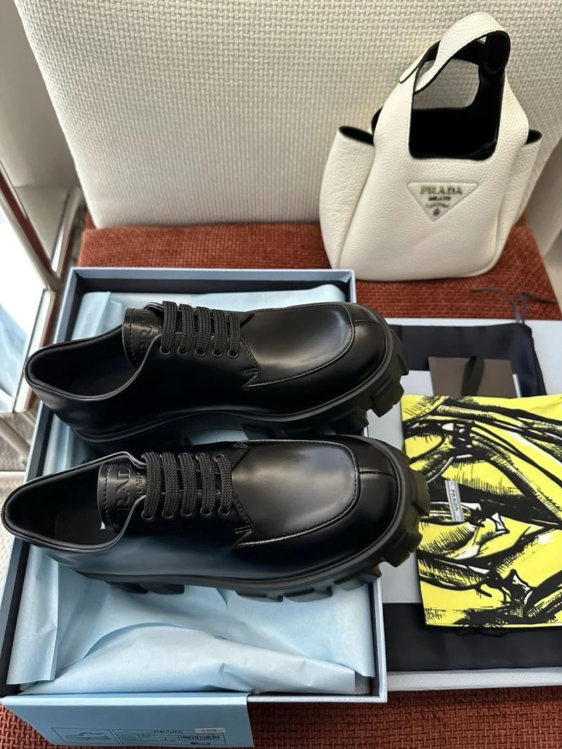 Prada Low Shoes RelaxedFit 34737