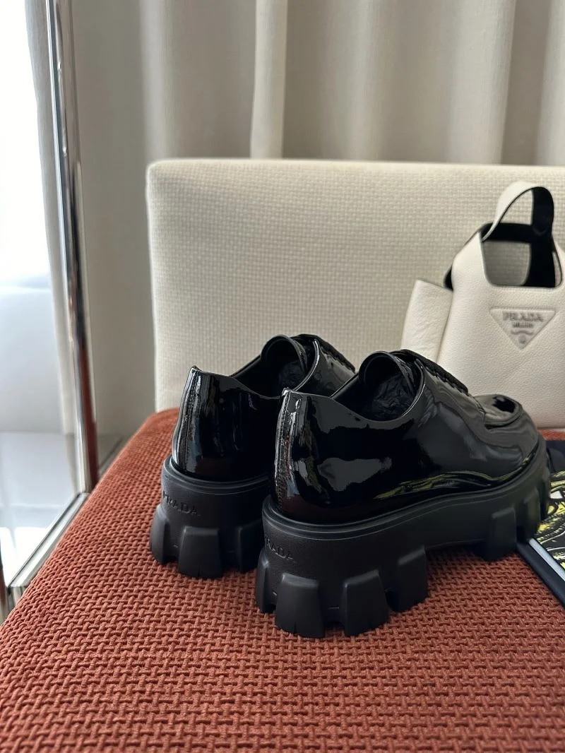 Prada Low Shoes TechFriendly 34755