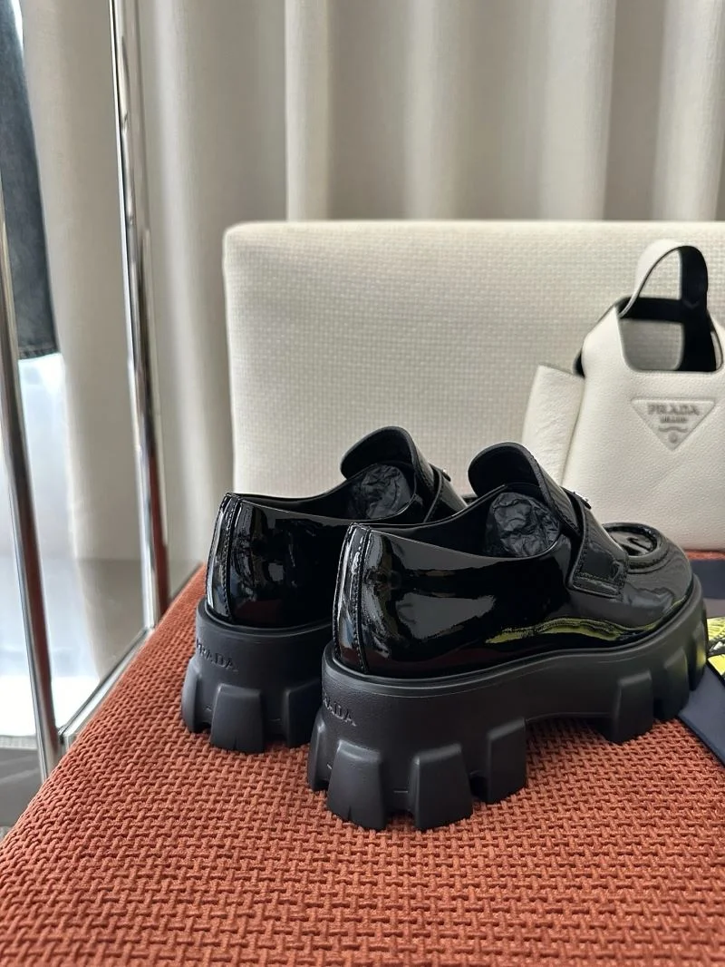 HighPerformance Prada Low Shoes 34754