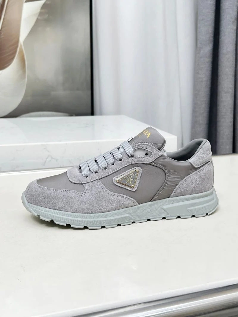 Prada Low Shoes Compact 34750