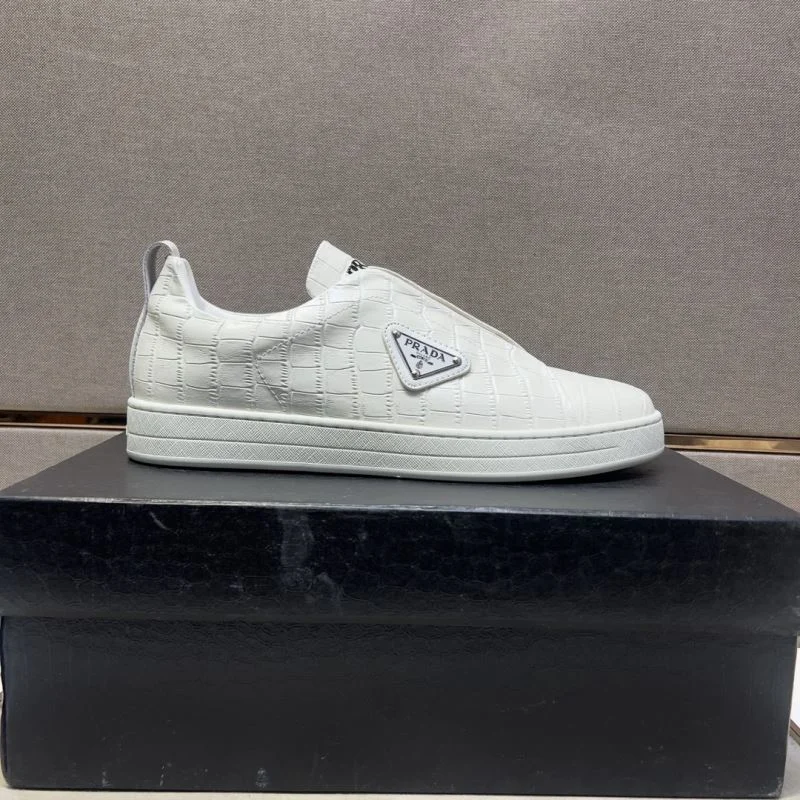 Prada Low Shoes BestValue 35677