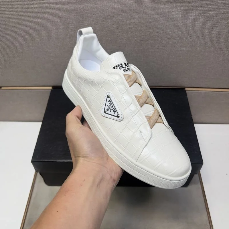 Prada Low Shoes BestValue 35677
