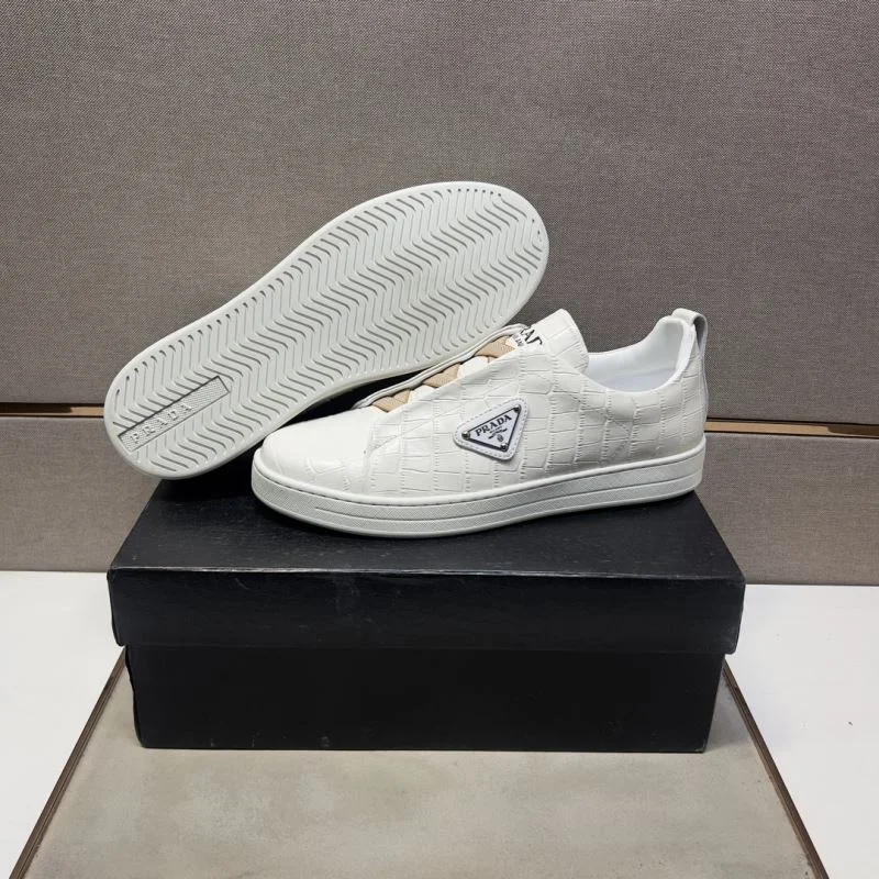 Prada Low Shoes BestValue 35677