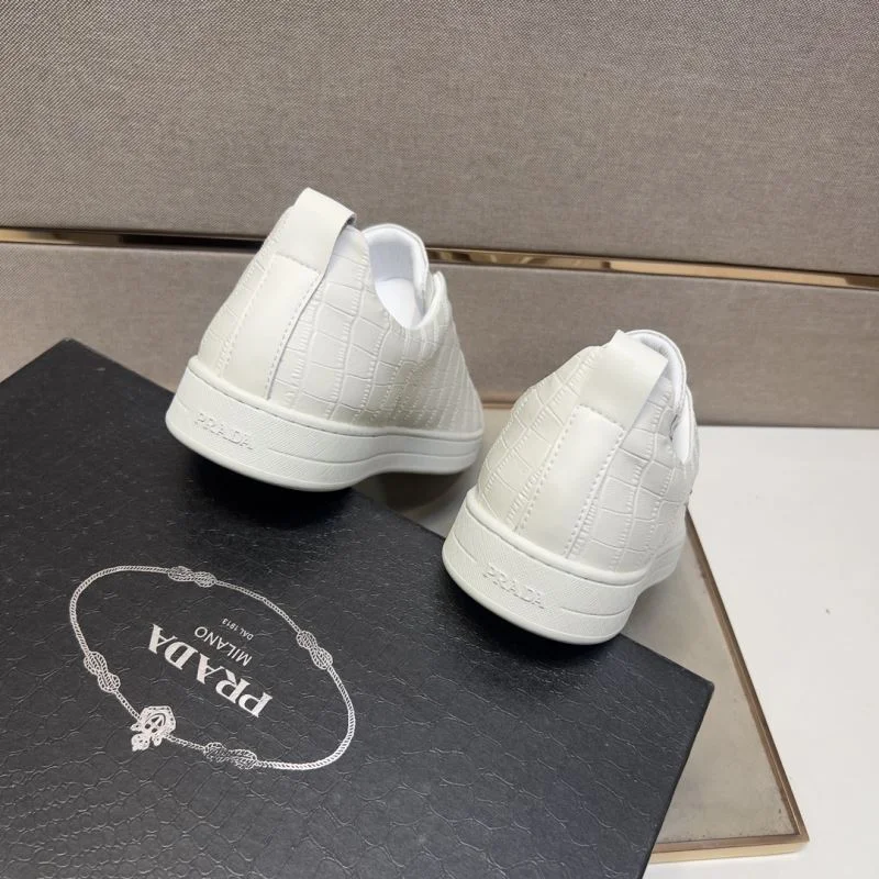 Prada Low Shoes BestValue 35677