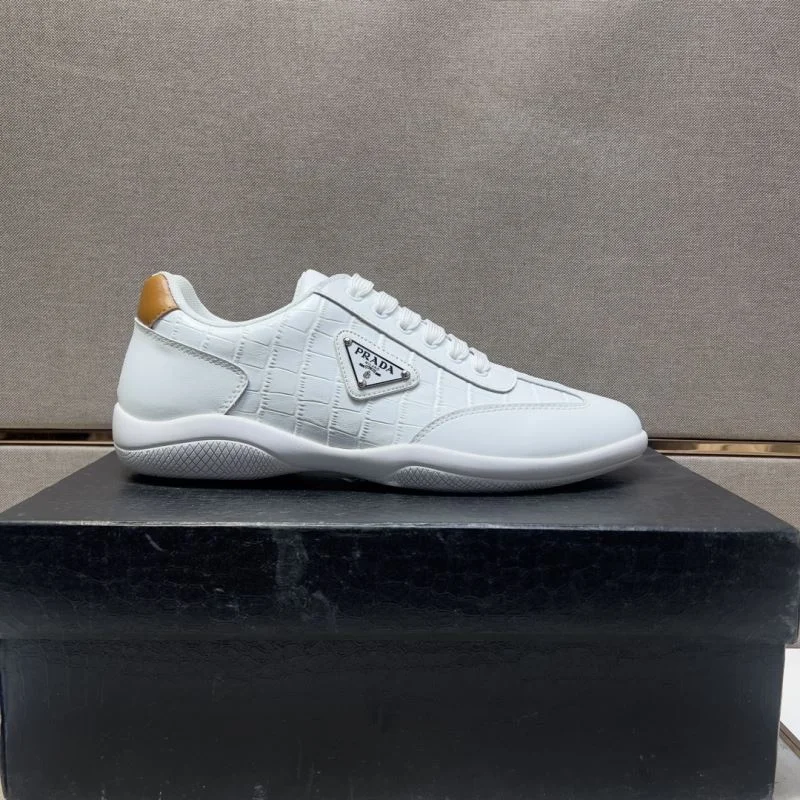 Prada Low Shoes Lightweight 35696