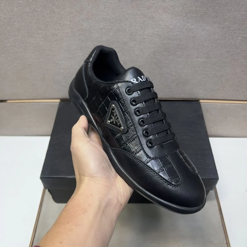 Prada Low Shoes GoodFit 35675