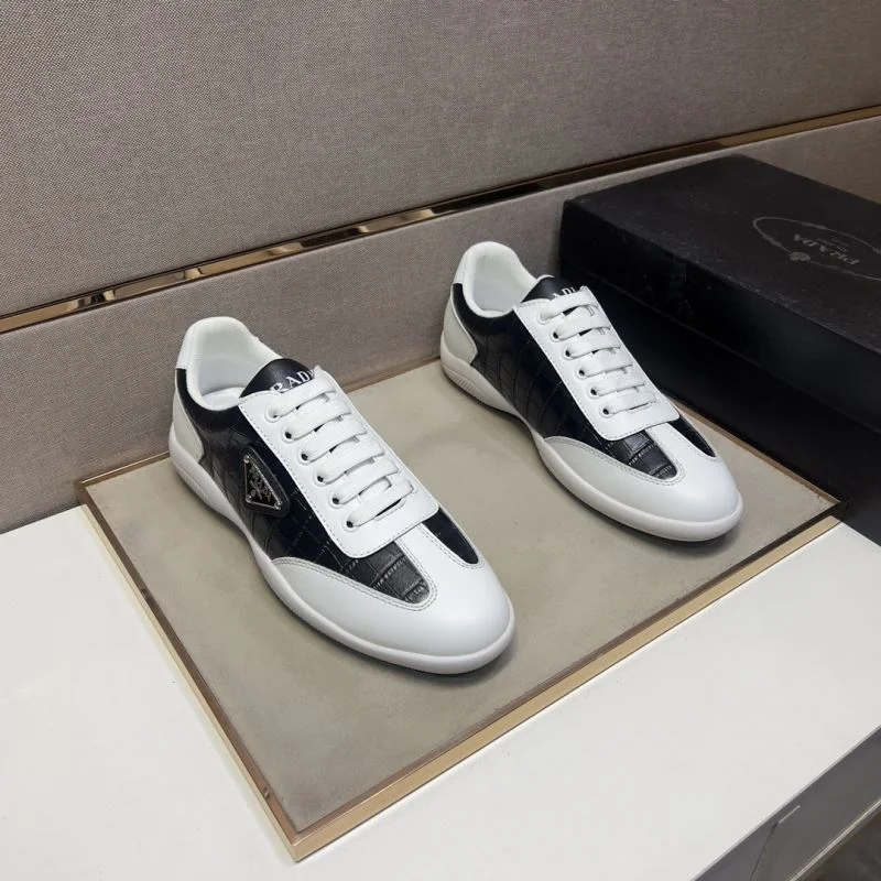 Prada Low Shoes EasyCare 35676