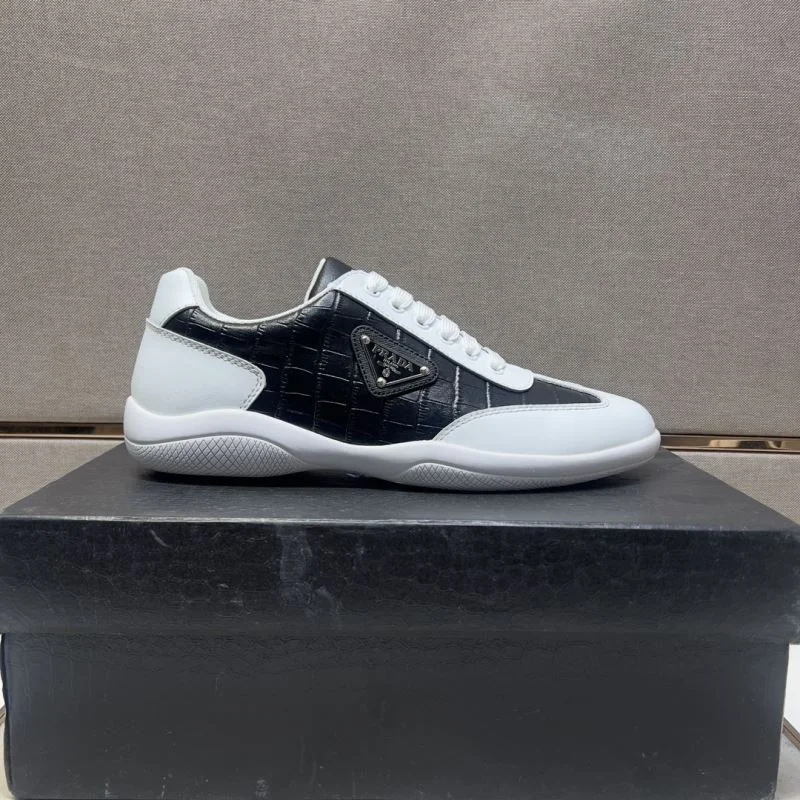 Prada Low Shoes EasyCare 35676