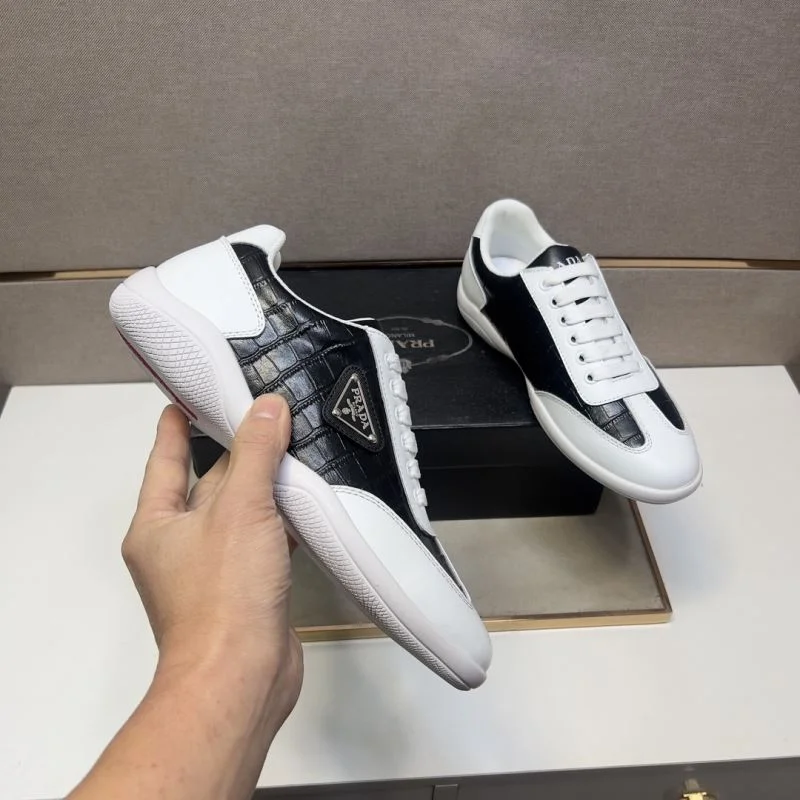 Prada Low Shoes EasyCare 35676