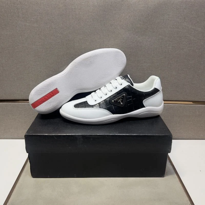 Prada Low Shoes EasyCare 35676