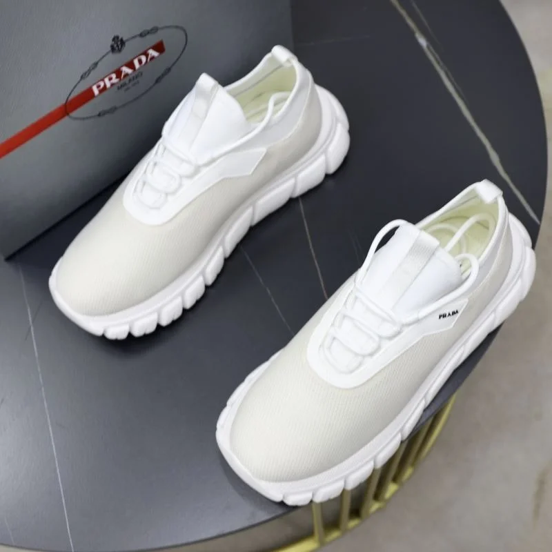 Prada Low Shoes ZipUp 35686