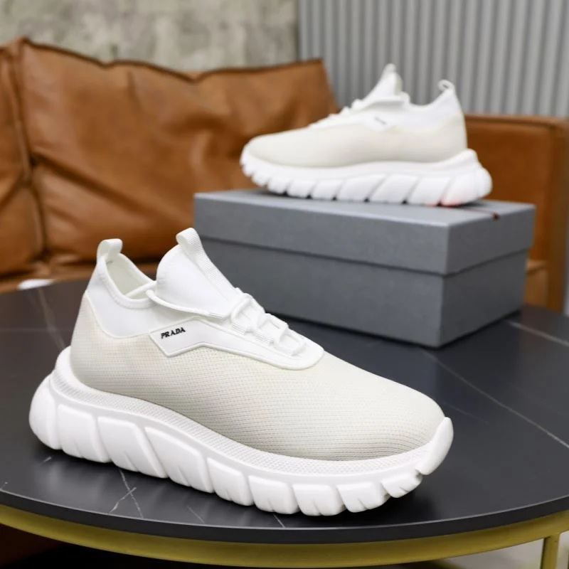 Prada Low Shoes ZipUp 35686