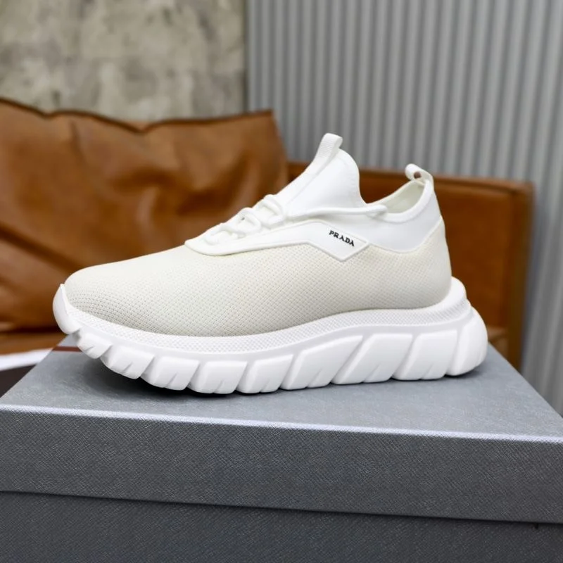 Prada Low Shoes ZipUp 35686