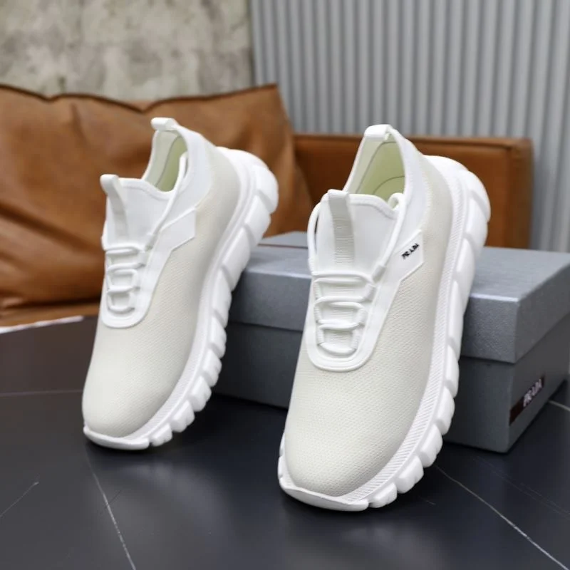 Prada Low Shoes ZipUp 35686