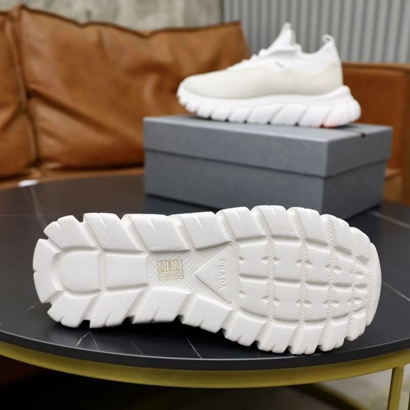 Prada Low Shoes ZipUp 35686