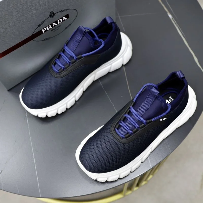 Snug Prada Low Shoes 35672