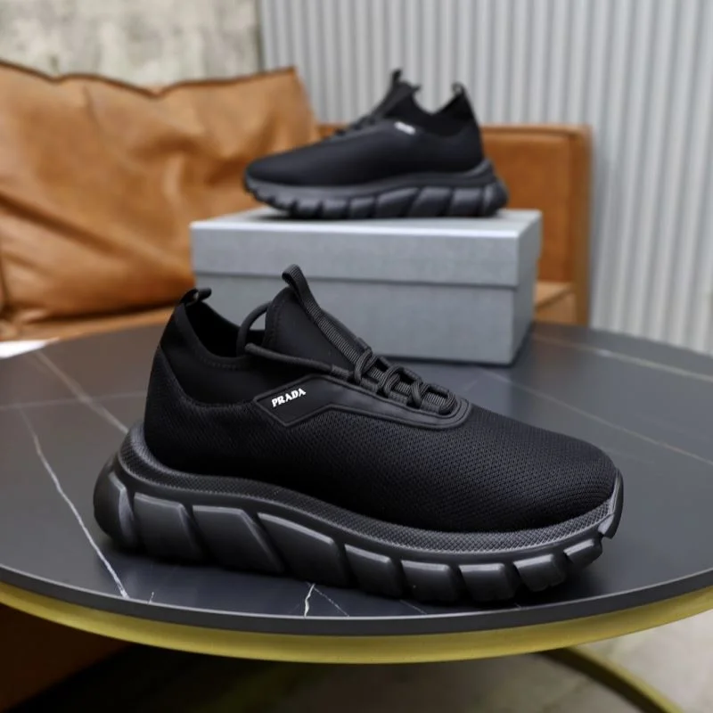 Prada Low Shoes TimelessDesign 35674