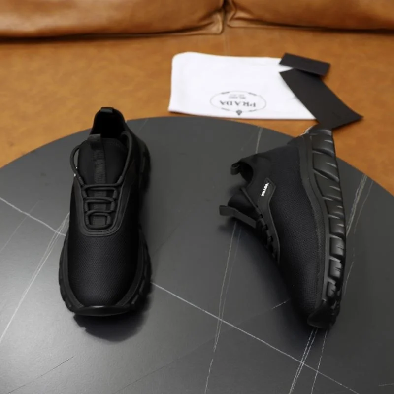 Prada Low Shoes TimelessDesign 35674