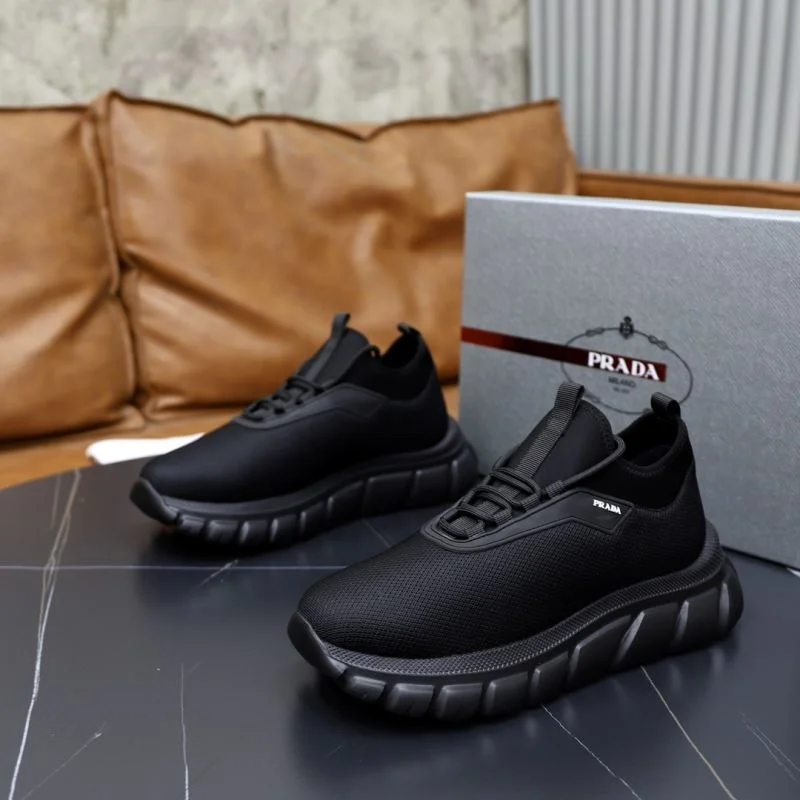 Prada Low Shoes TimelessDesign 35674