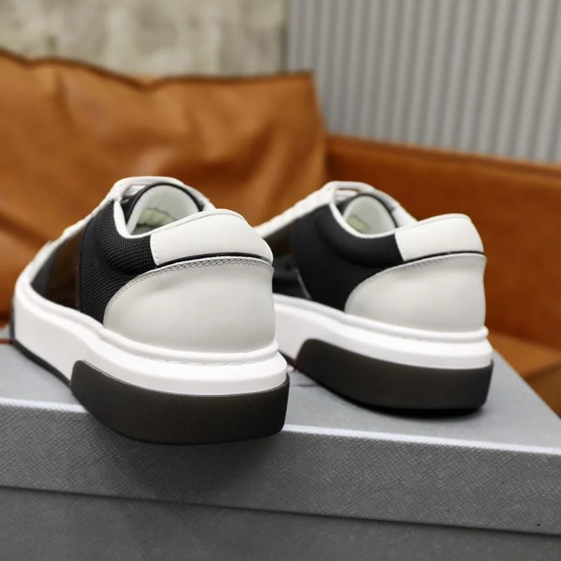 ComfortFit Prada Low Shoes 35665