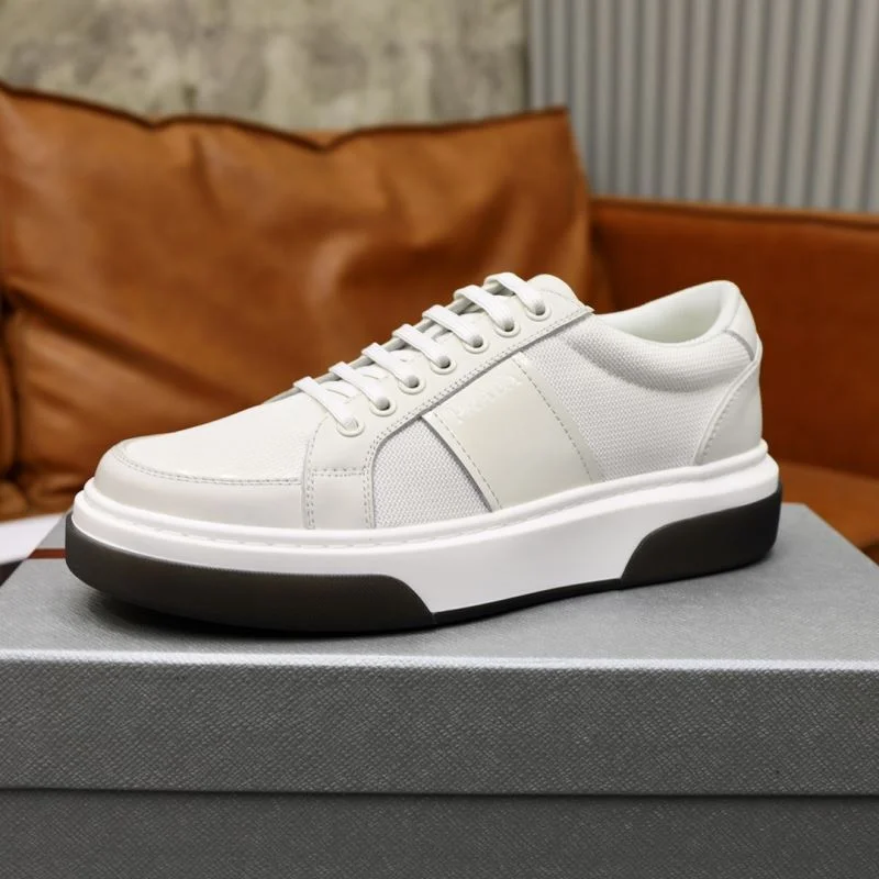 GoodFit Prada Low Shoes 35664