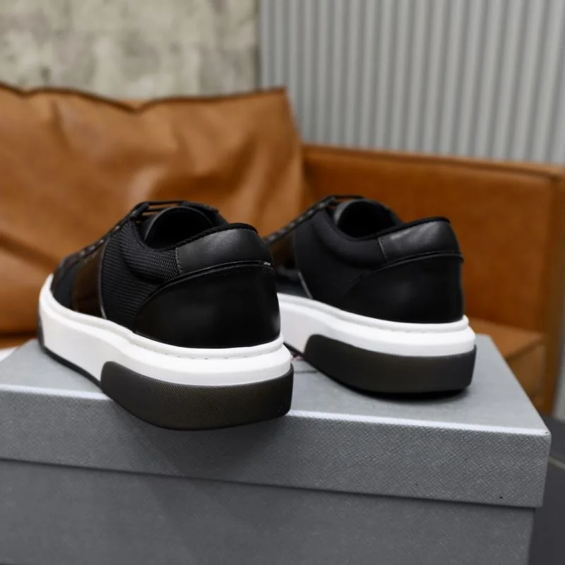 Prada Low Shoes Functional 35663