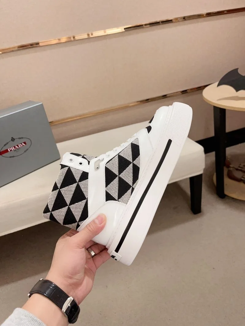 Prada Low Shoes WeatherProof 35660