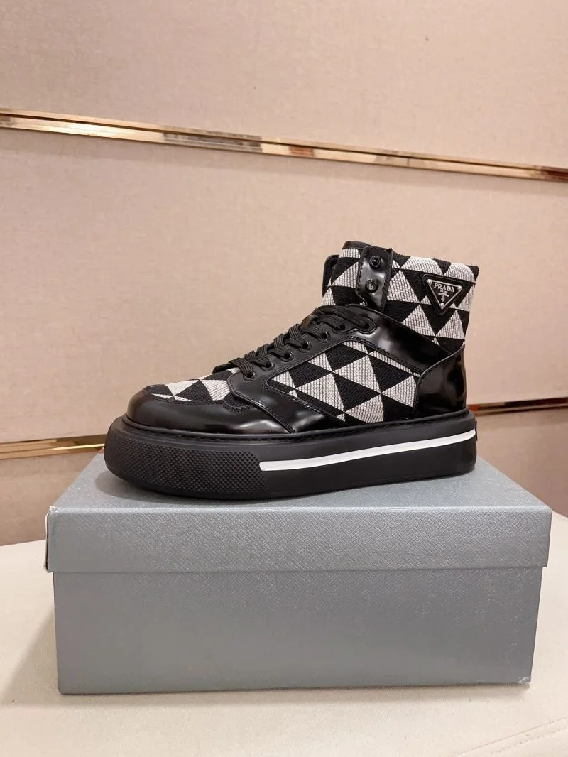 Prada Low Shoes UrbanChic 35640
