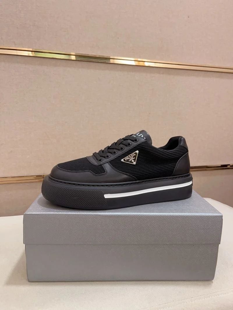 Prada Low Shoes Sporty 35638