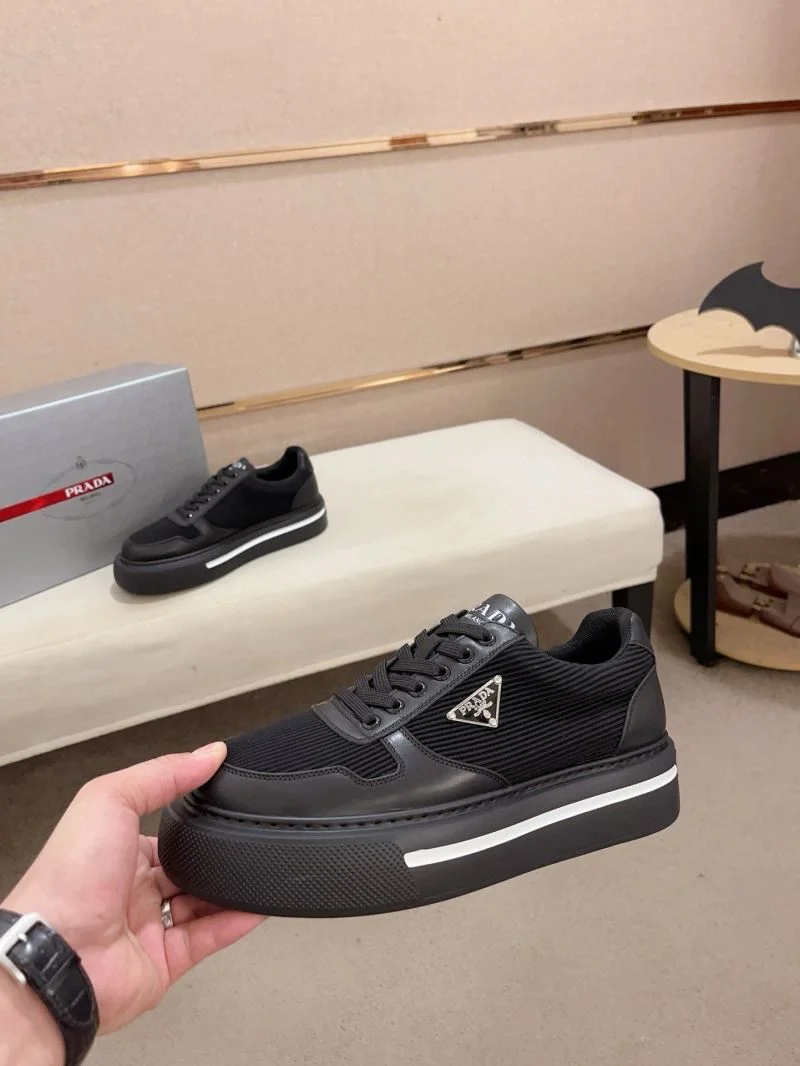 Prada Low Shoes Sporty 35638