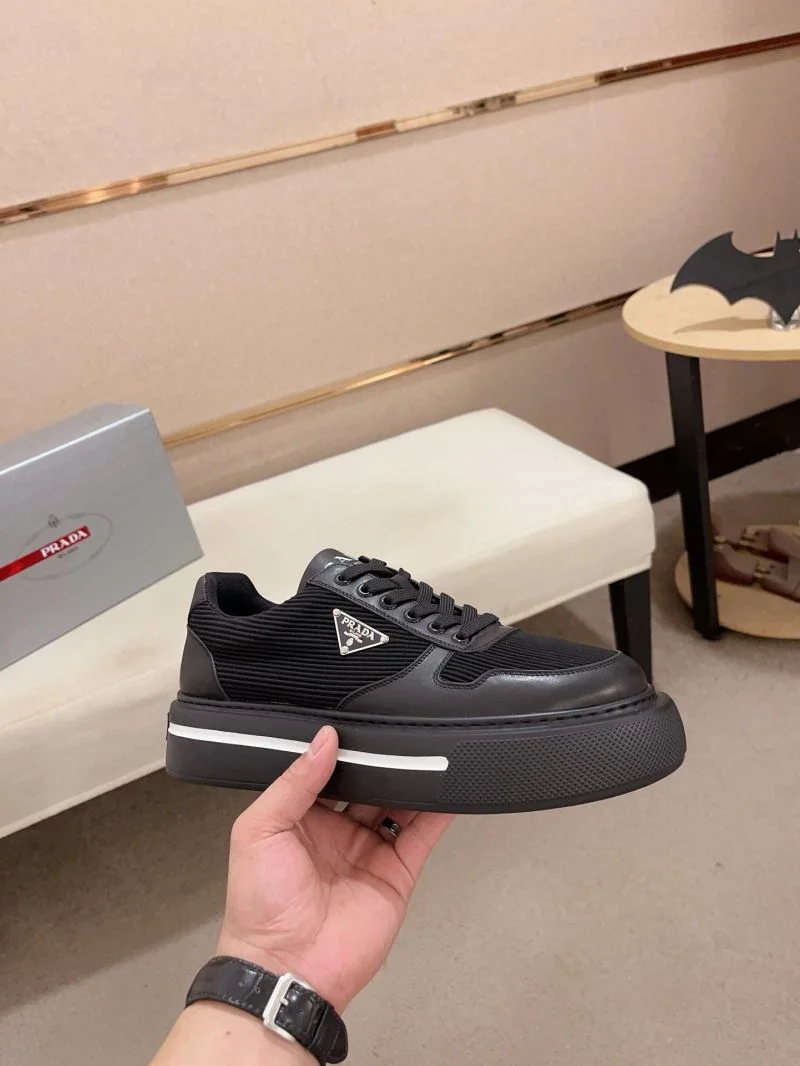 Prada Low Shoes Sporty 35638