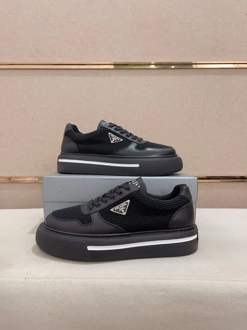 Prada Low Shoes Sporty 35638
