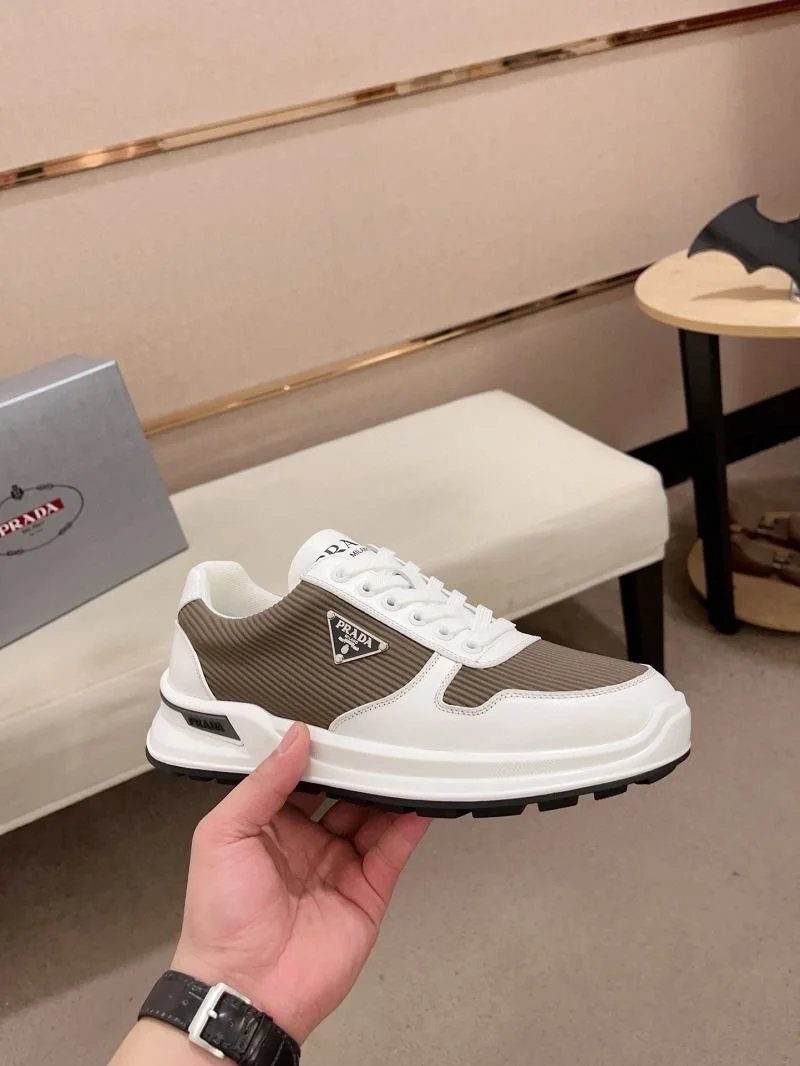 Reliable Prada Low Shoes 35639