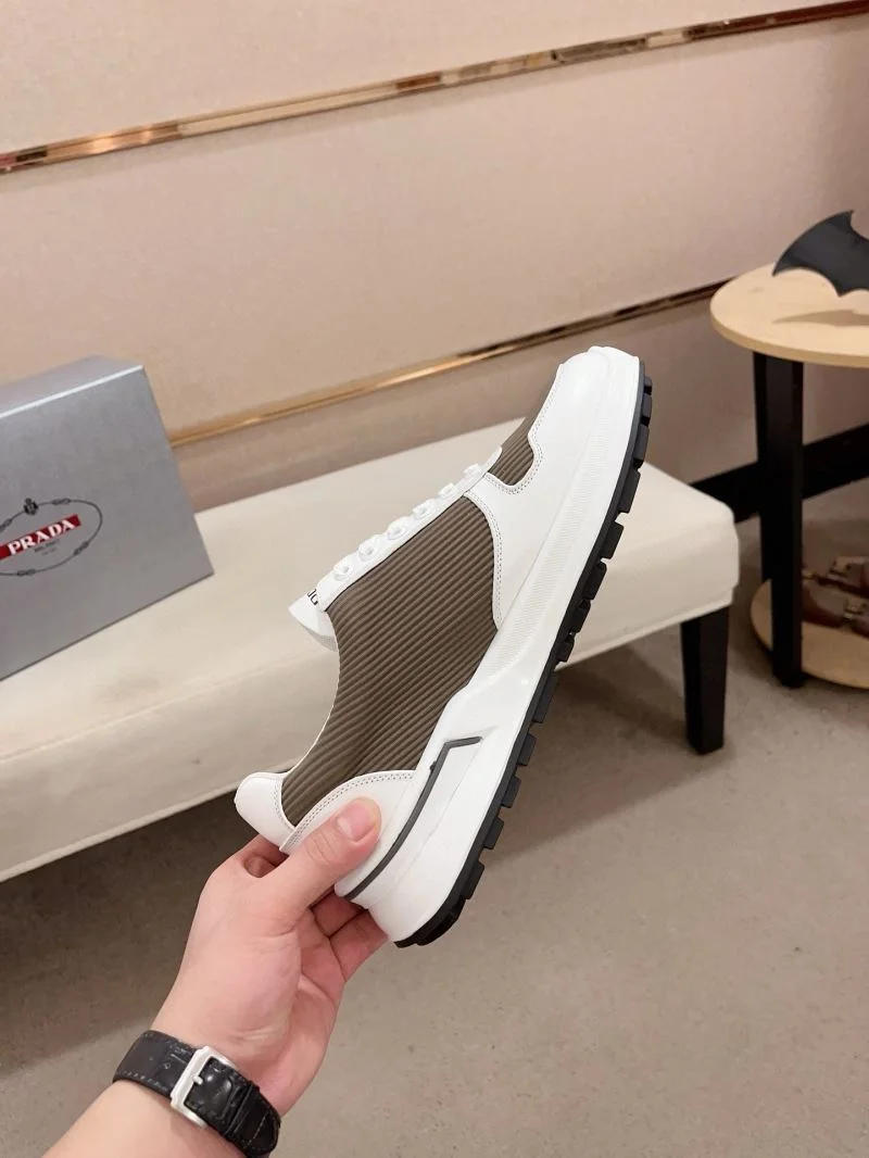 Reliable Prada Low Shoes 35639