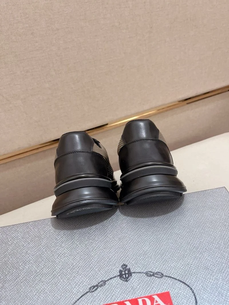 Youthful Prada Low Shoes 35654