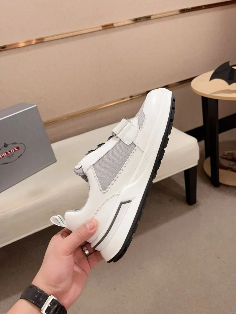 Prada Low Shoes Comfortable 35643