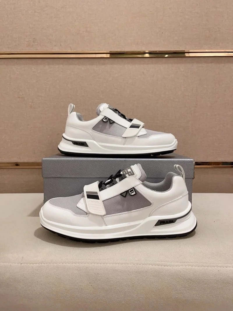 Prada Low Shoes Comfortable 35643