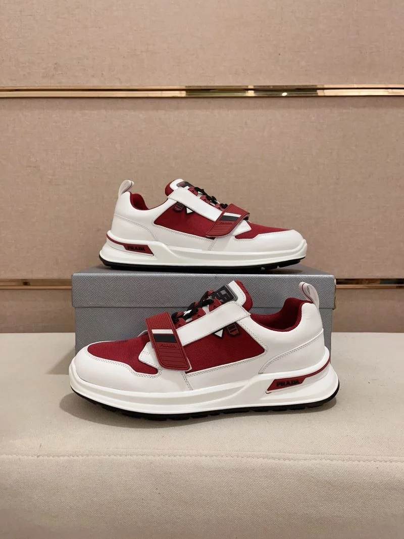 Durable Prada Low Shoes 35635