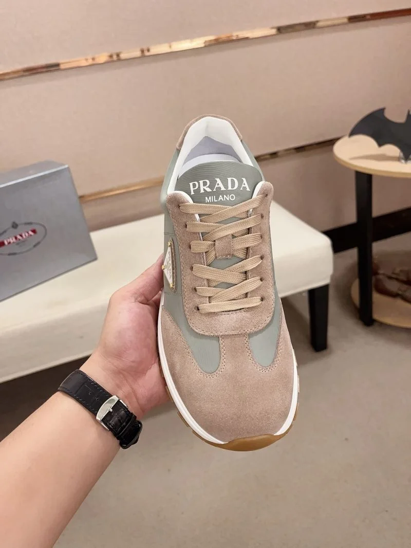 Prada Low Shoes Youthful 35657