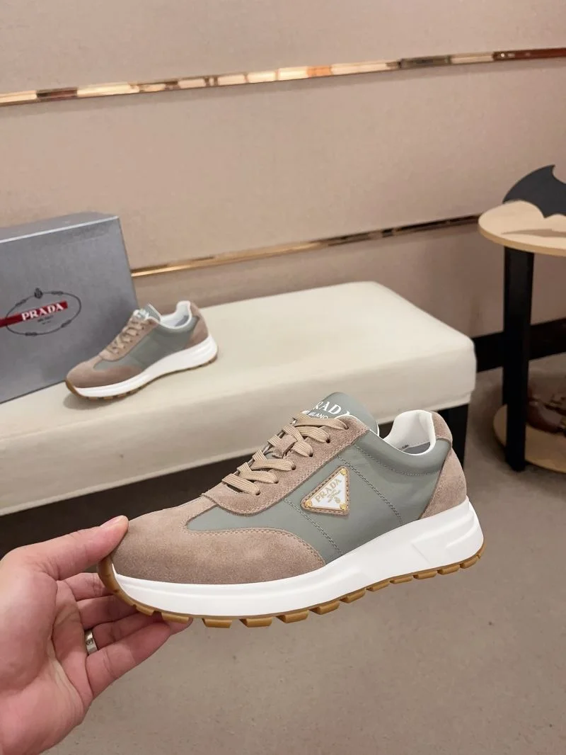 Prada Low Shoes Youthful 35657