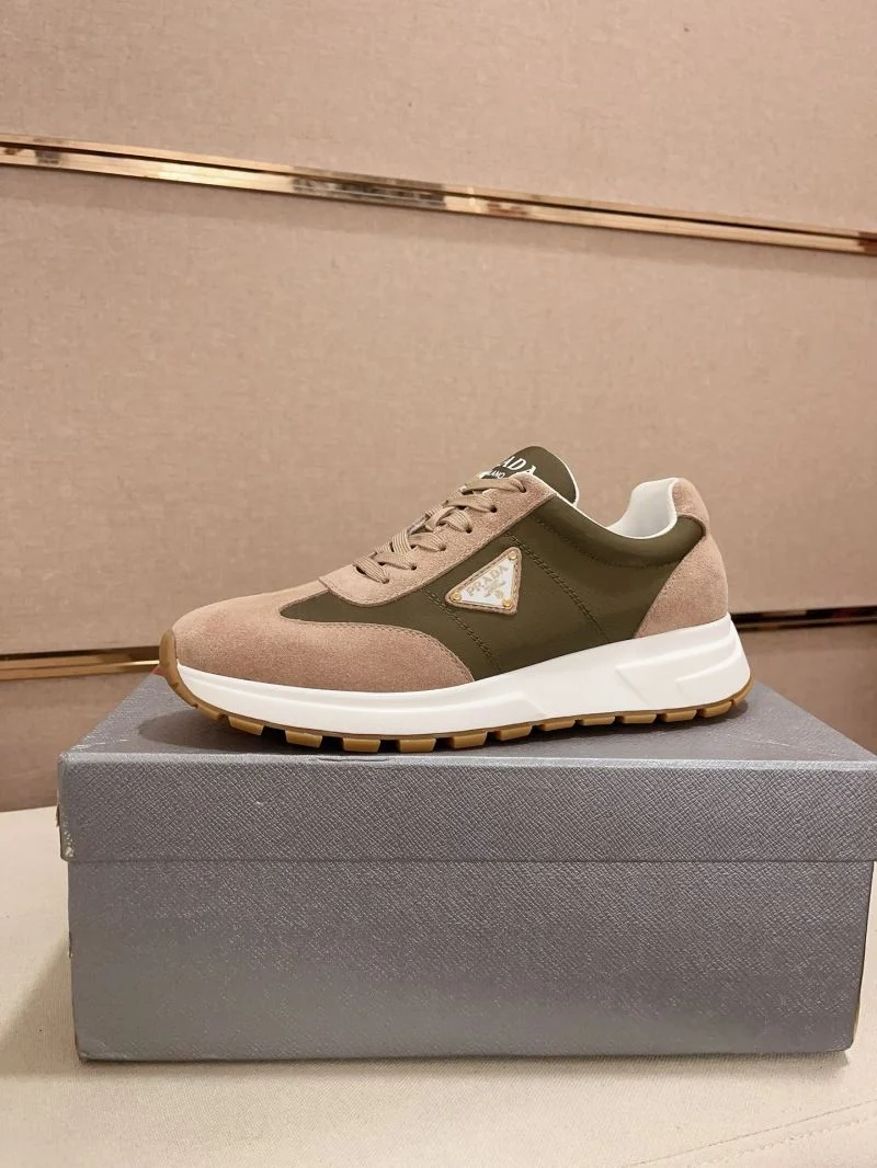 Tailored Prada Low Shoes 35652