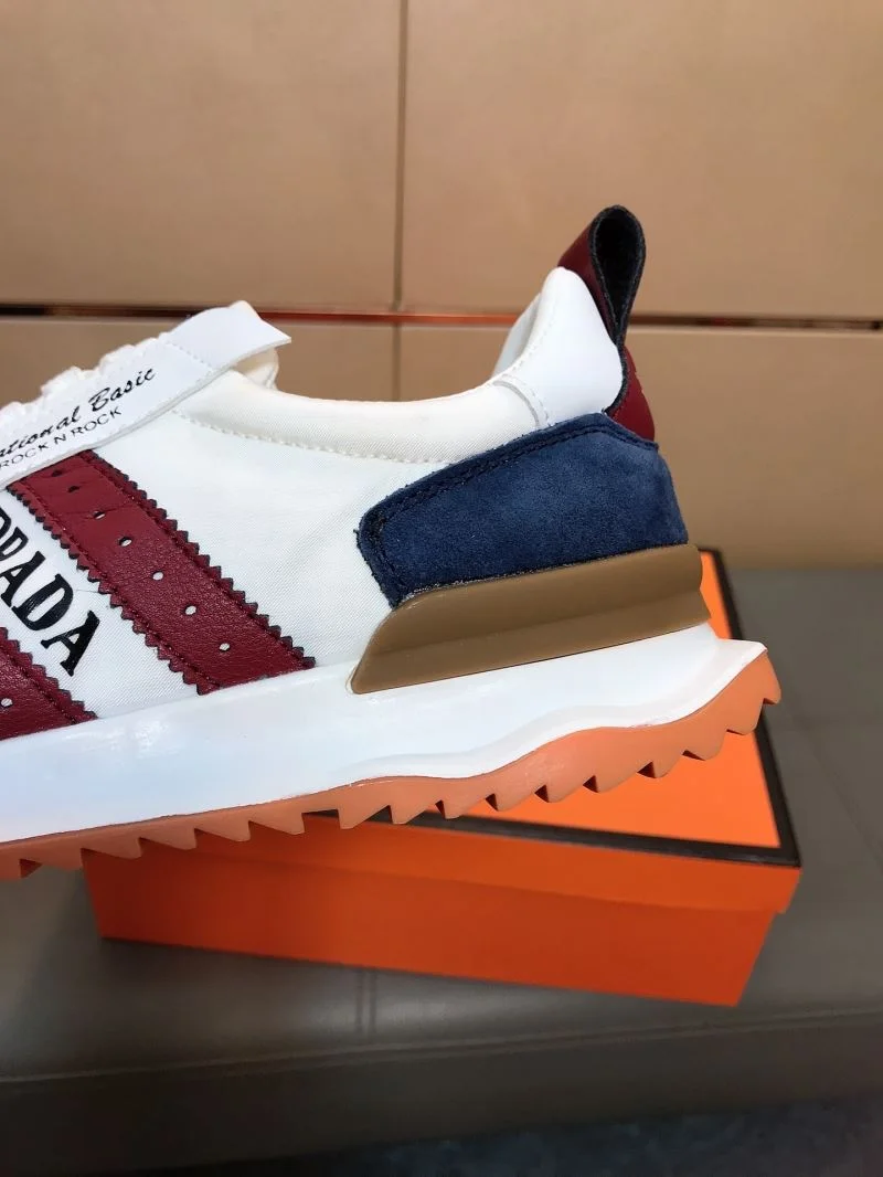 Refined Prada Low Shoes 35645
