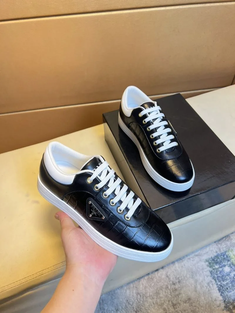 Sophisticated Prada Low Shoes 35637
