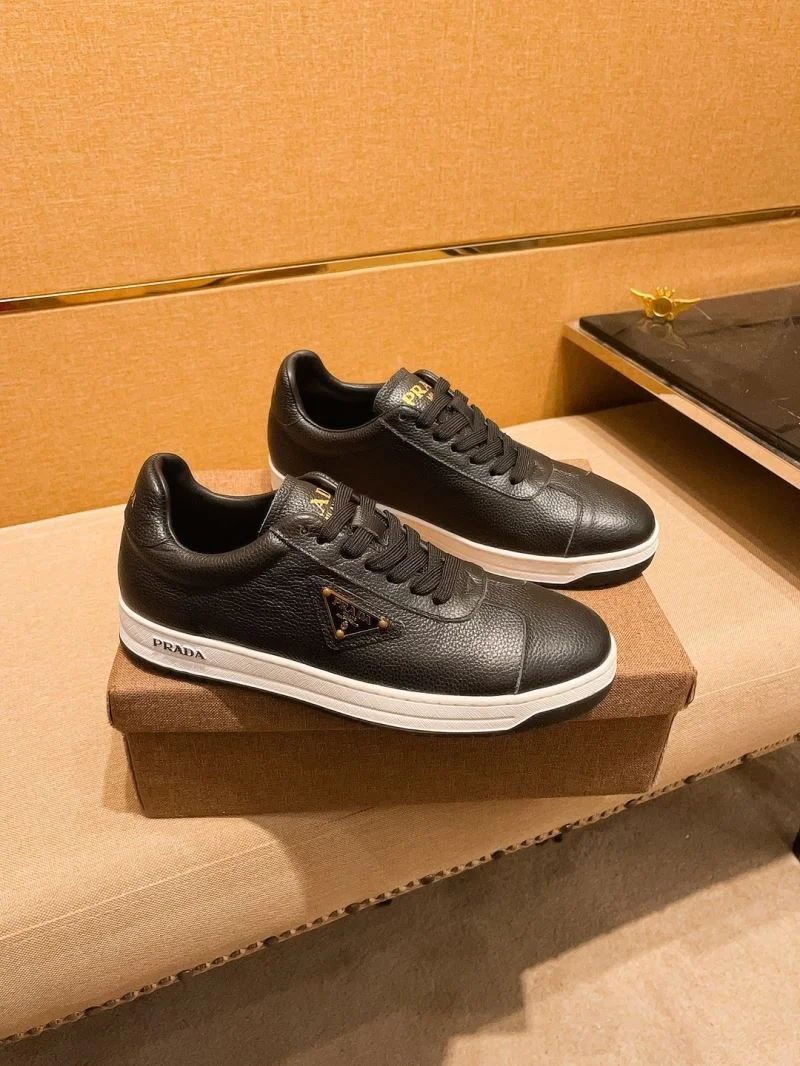 Colorful Prada Low Shoes 35653