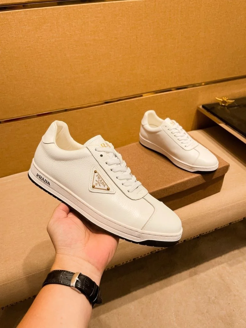 Prada Low Shoes Efficient 35646